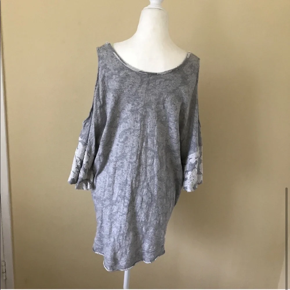 Free people gray cold shoulder sweatshirt